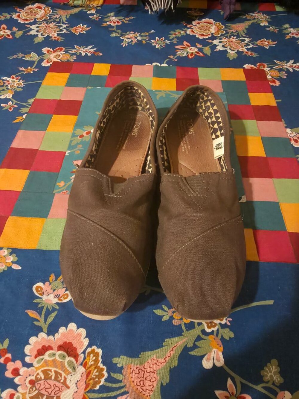Toms Classic Canvas Slip-on Flat Show - Size 11